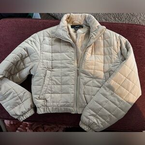 Forever 21 puffy jacket